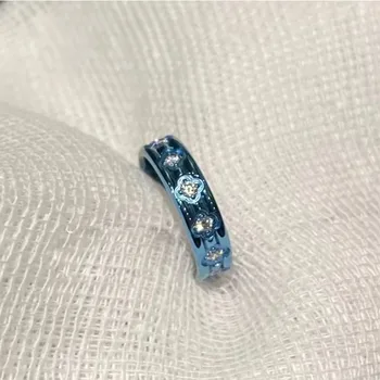 2023 Новое Синее Металлическое кольцо с четырьмя листьями травы для женской моды, Нишевый Дизайн, Изысканные ювелирные изделия