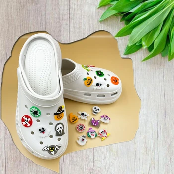 Брелоки для обуви Crocs 