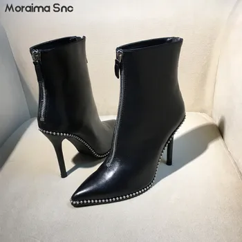 Черные короткие ботинки на молнии с заостренными заклепками, каблук-стилет, Кожаные ботинки с бархатной подкладкой, зимние модные женские повседневные ботинки без каблука