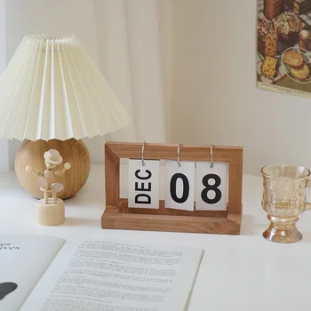 【Календарь】 Деревянный настольный календарь 2023 календарь маленькие украшения украшение рабочего стола офис креативный знак обратного отсчета минималистичный мини